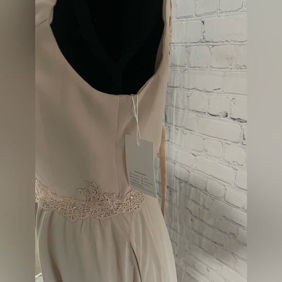 Mother of the Bride Dress - Picture 2 of 4